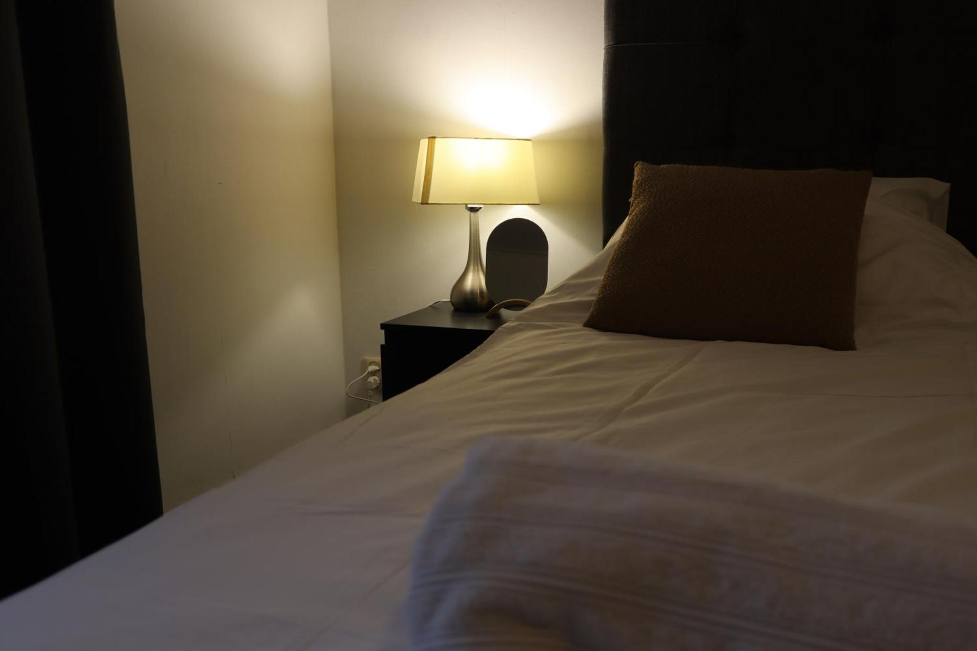 Room Stella Suite Тилбург Экстерьер фото
